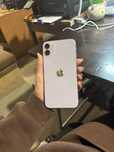 Продам iPhone 11 на 128