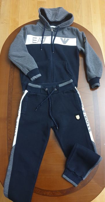 Теплий костюм для хлопчика.