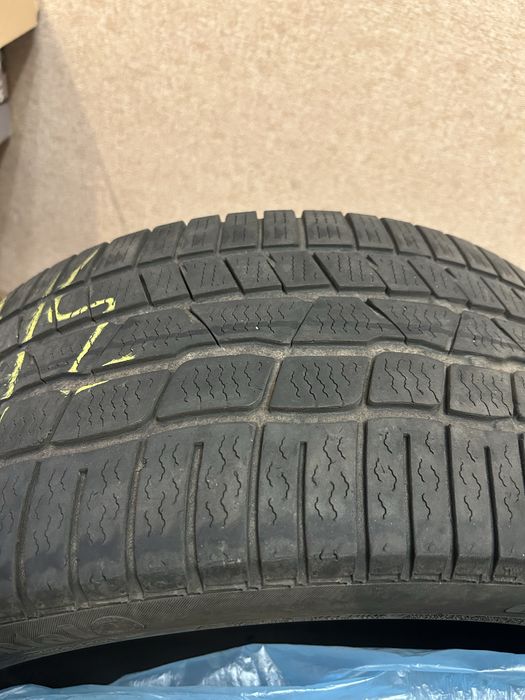 Зимові шини Continental 245/45 r17
