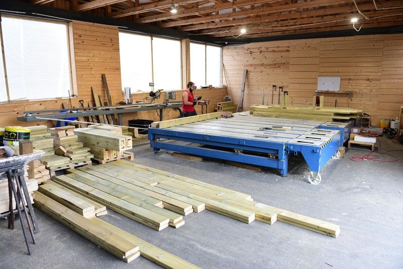 Tartak, Więźba dachowa CNC, klasy C24 i GL 24 rozładunek HDS