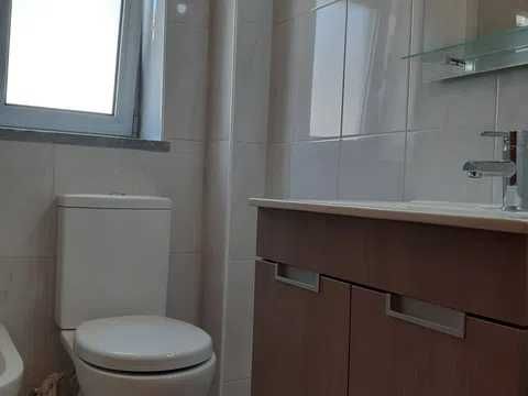 Arrendamento de quarto - Faculdades / Centro