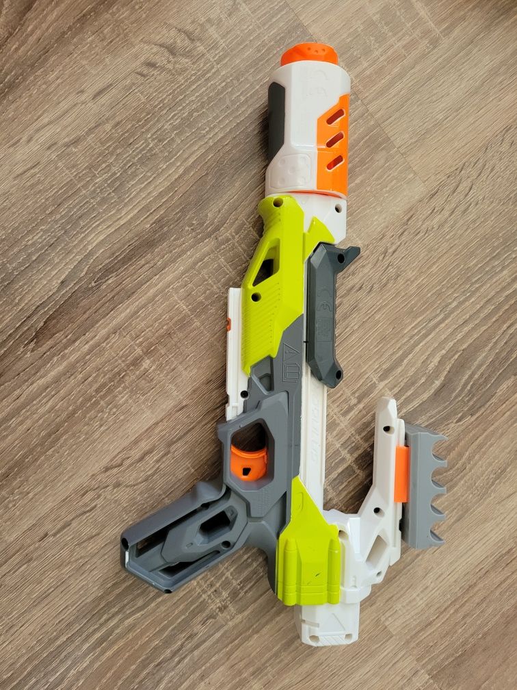 Nerf Modulus używane