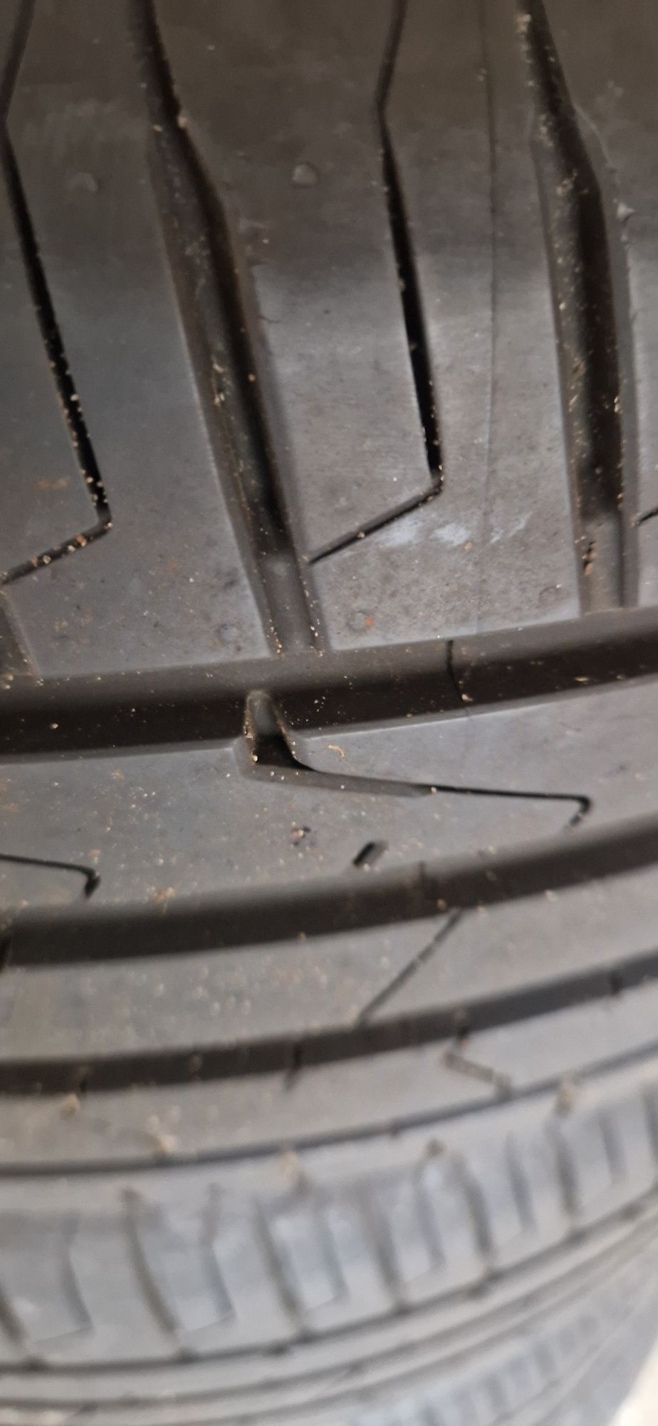 Opony prawie nowe Hankook Ventus Prime3 215/55 R17 94V