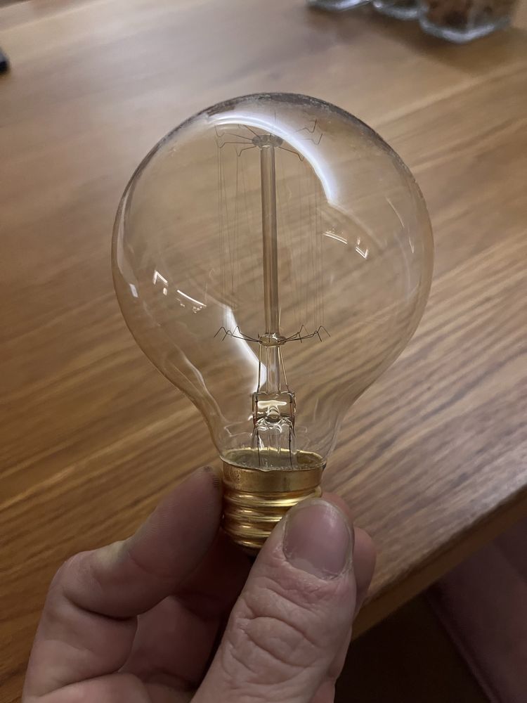Żarówka edisona 40 w e27