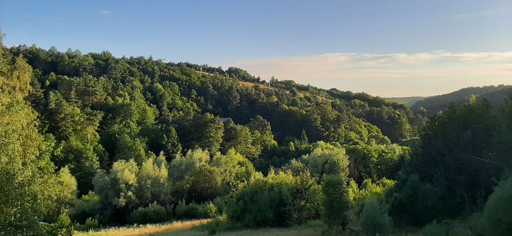 Ділянка в хорошому місці на погорбі світло поруч в с.Майдан 30сот. осг
