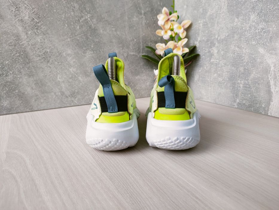 Кроссовки Nike Flex Runner 2