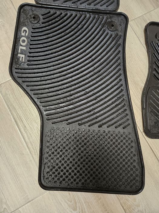 Килимки гумові оригінал golf 7
