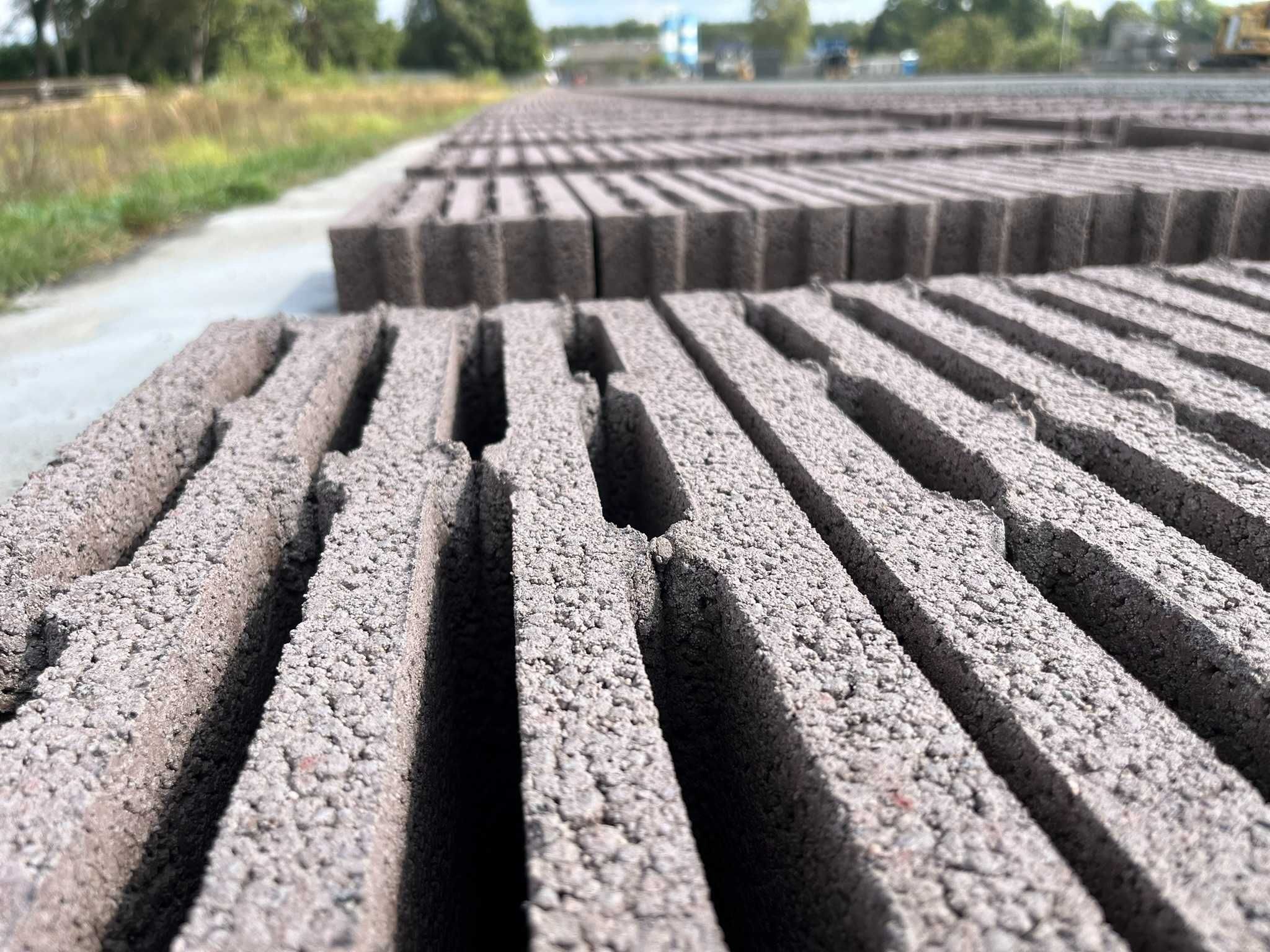 Pustak Ścienny Keramzytowy Leca® BLOK 24 Łódź, Piotrków Trybunalski