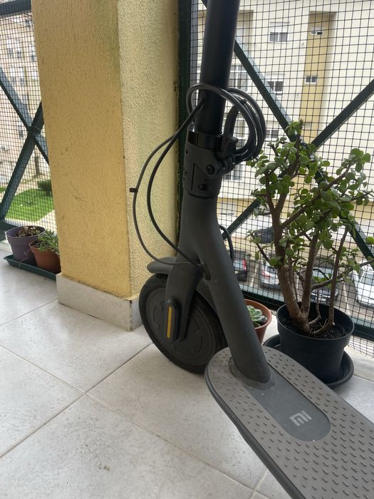 Vendo trotinete eletrica preço negociavel
