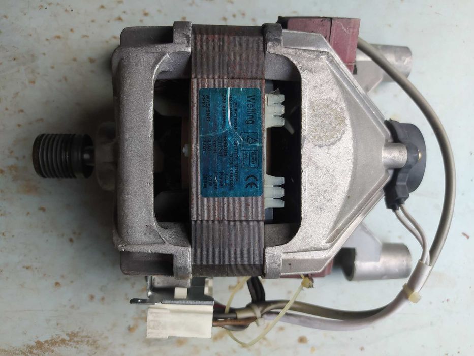 Электродвигатель со стиралки Самсунг