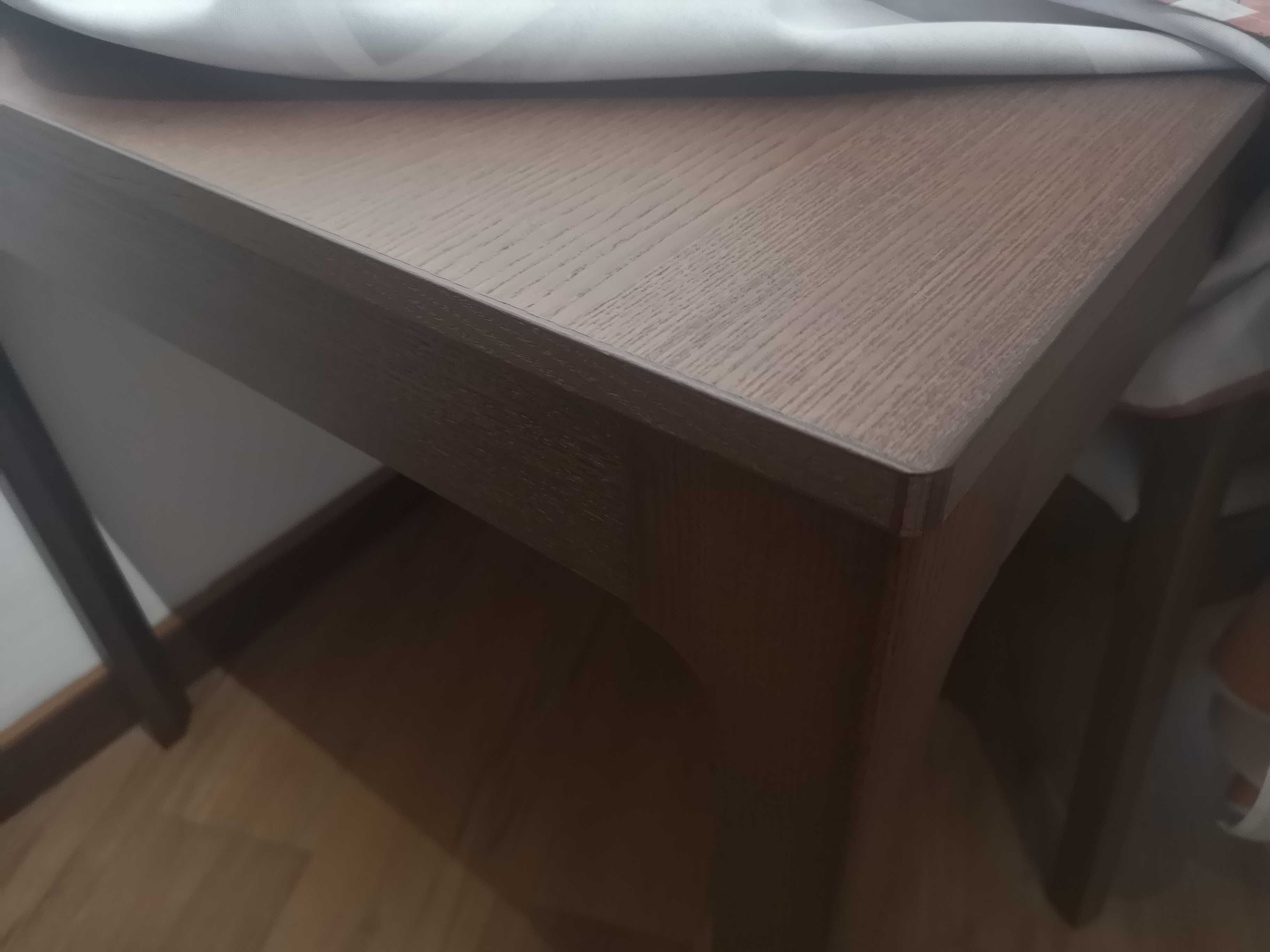 Mesa IKEA Ekedalen
