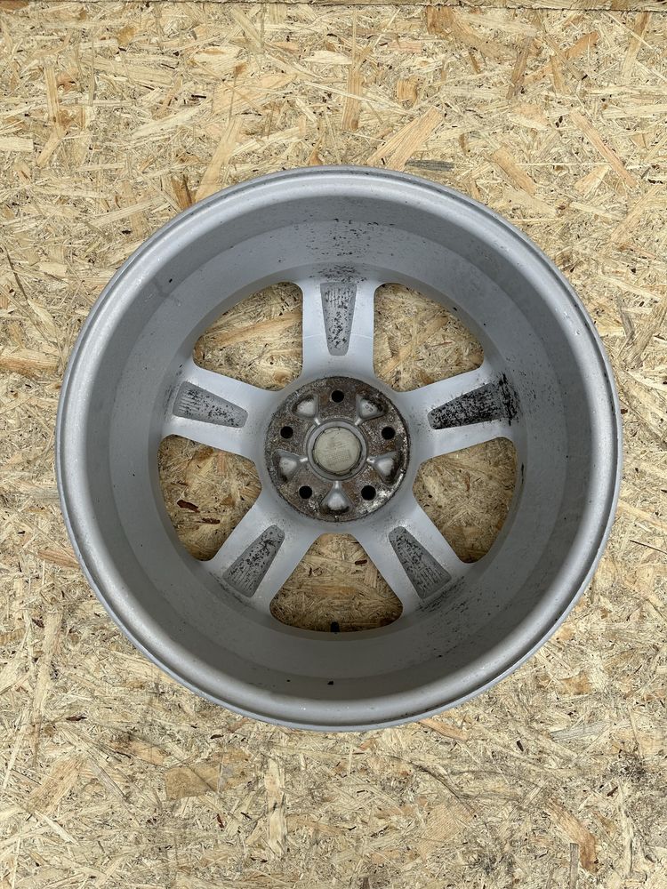 Диски5/114.3 R17 ET44 цо(діа)67.1 титани диски