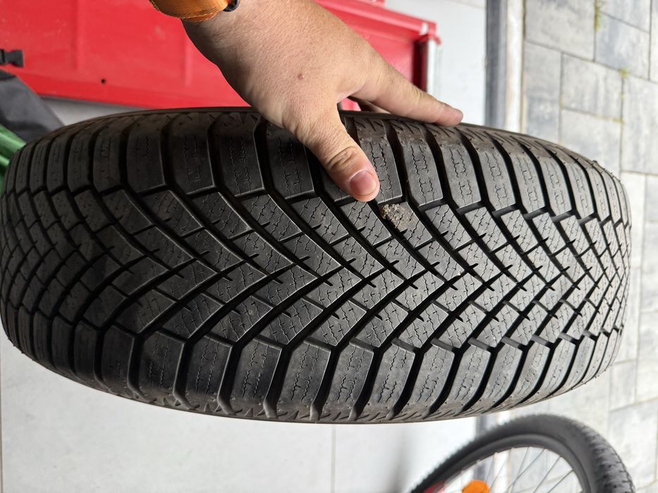 Kola zimowe 215/65r16 5x114,3 yokohama bluerth 2022