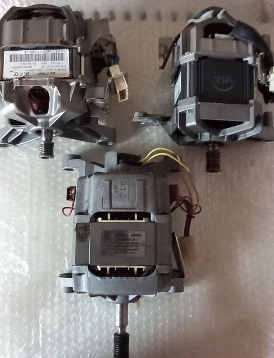 Продам мотор на стиральную машину