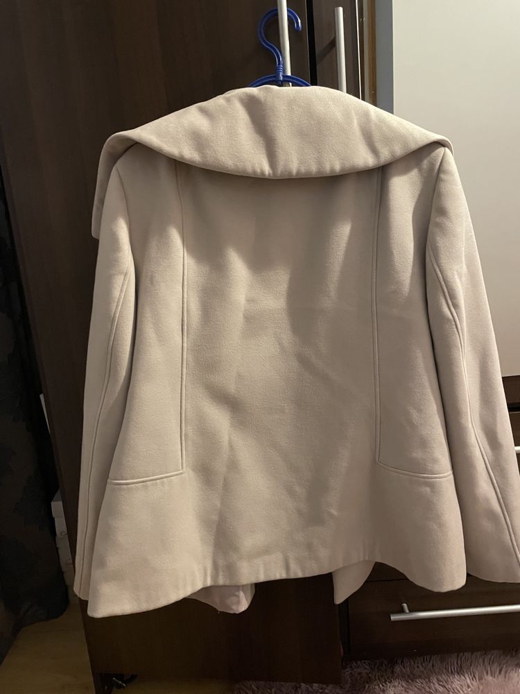 Płaszczyk płaszcz damski wiosenny kurtka rozmiar 46 wełna
