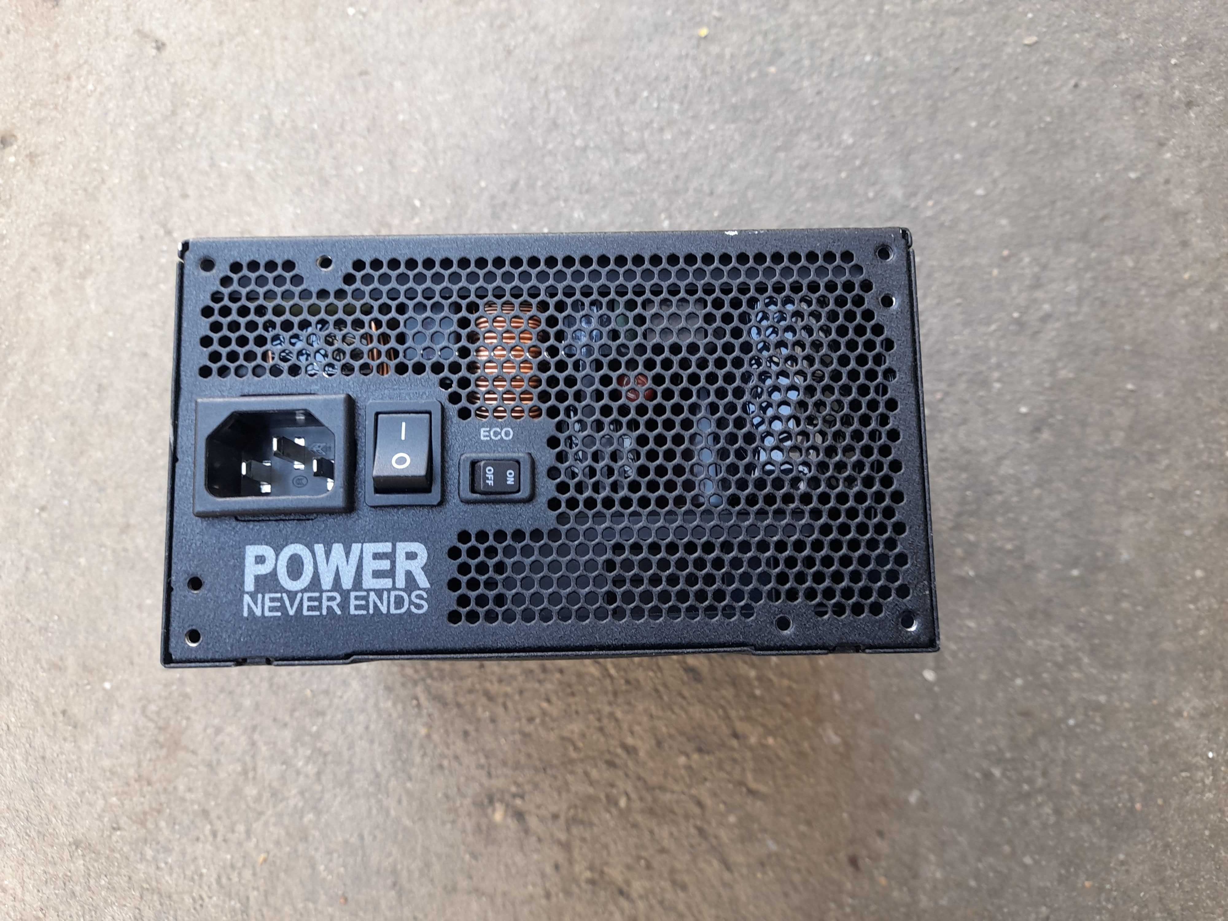 Блок живлення Hydro G Pro 1000W ( на запчастини)