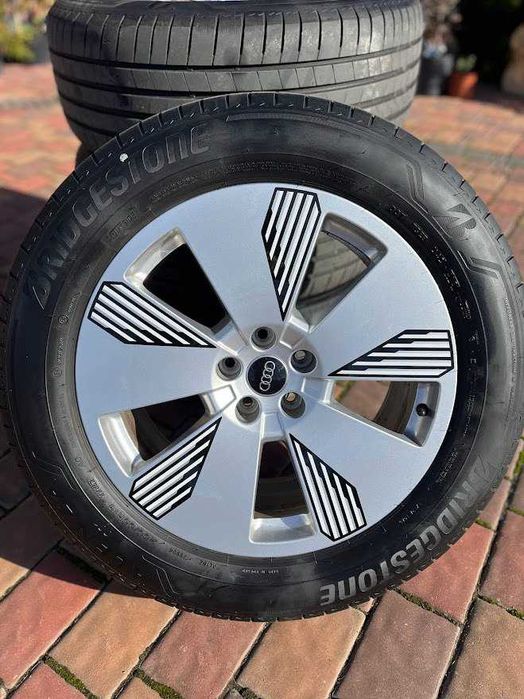 Диски + Шини R19 Ауді Е-Трон (Audi E-Tron) Літо