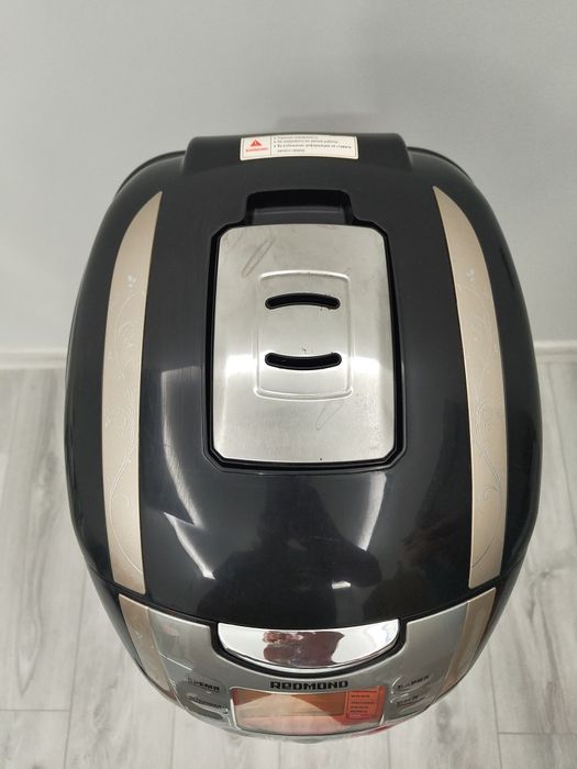Мультиварка REDMOND rmc-m4502