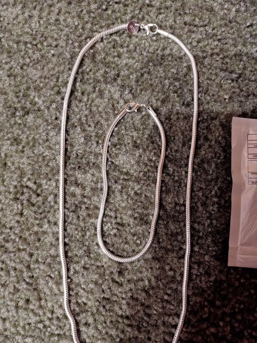 Продам цепочку,і браслет срібний.