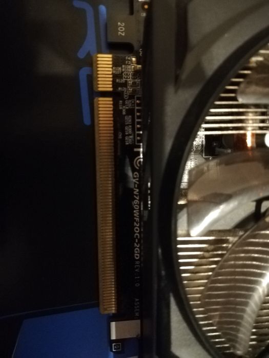 Karty  graficzne 3 sztuki