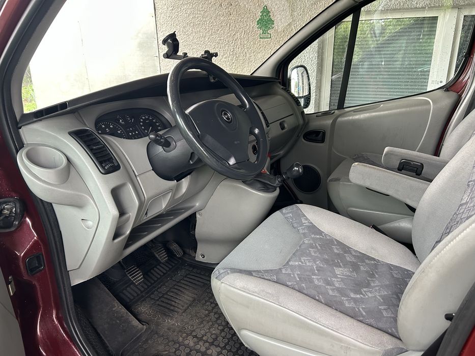 Opel Vivaro 1.9 CDTI 8 osobowy
