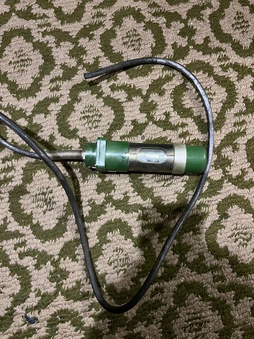 Частини дозиметра вимірювача радіації