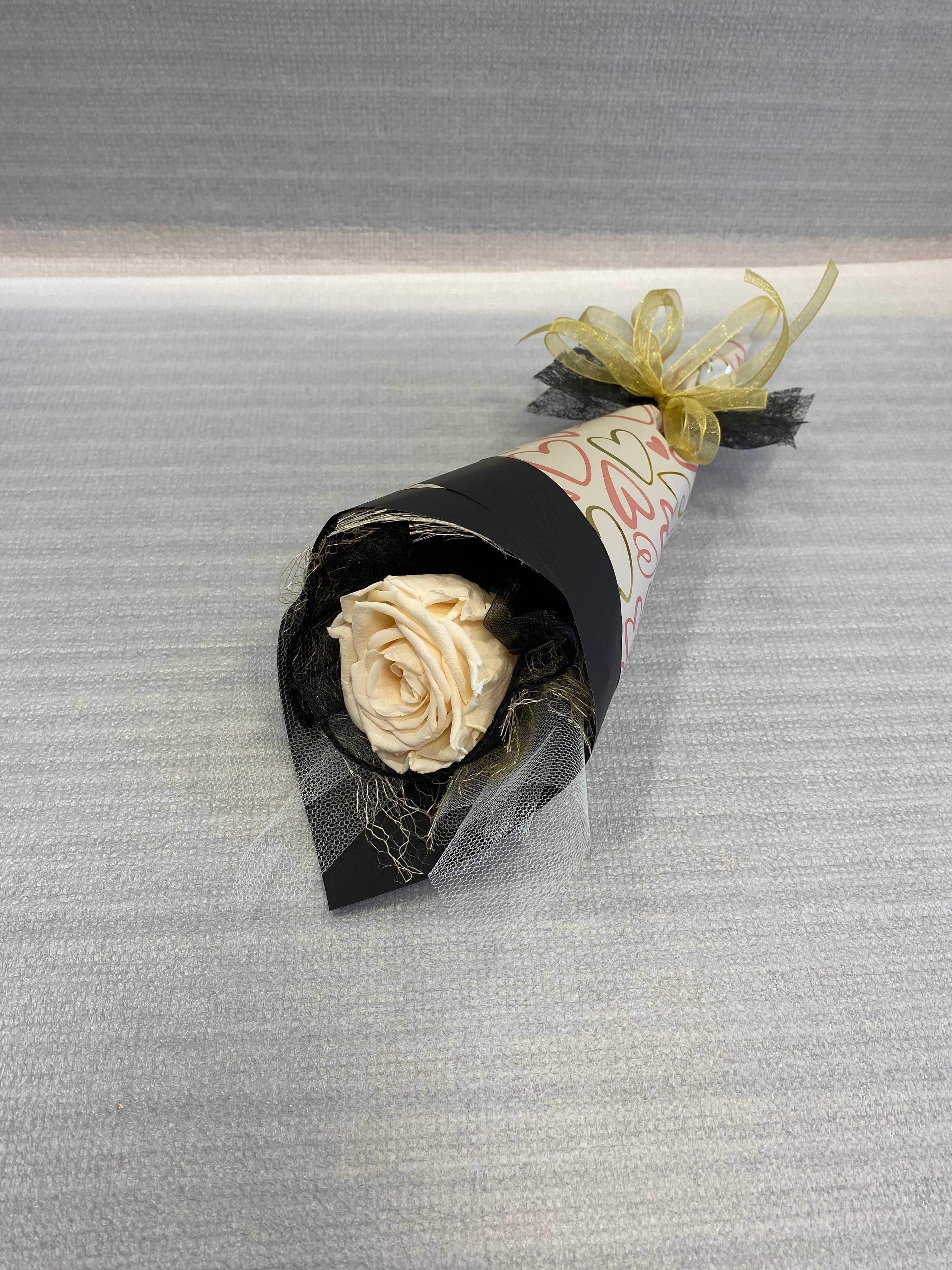 Róża stabilizowana, wieczna  /bukiet
