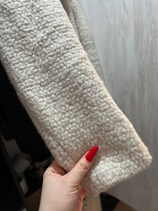 Жіноча курточка/пальто