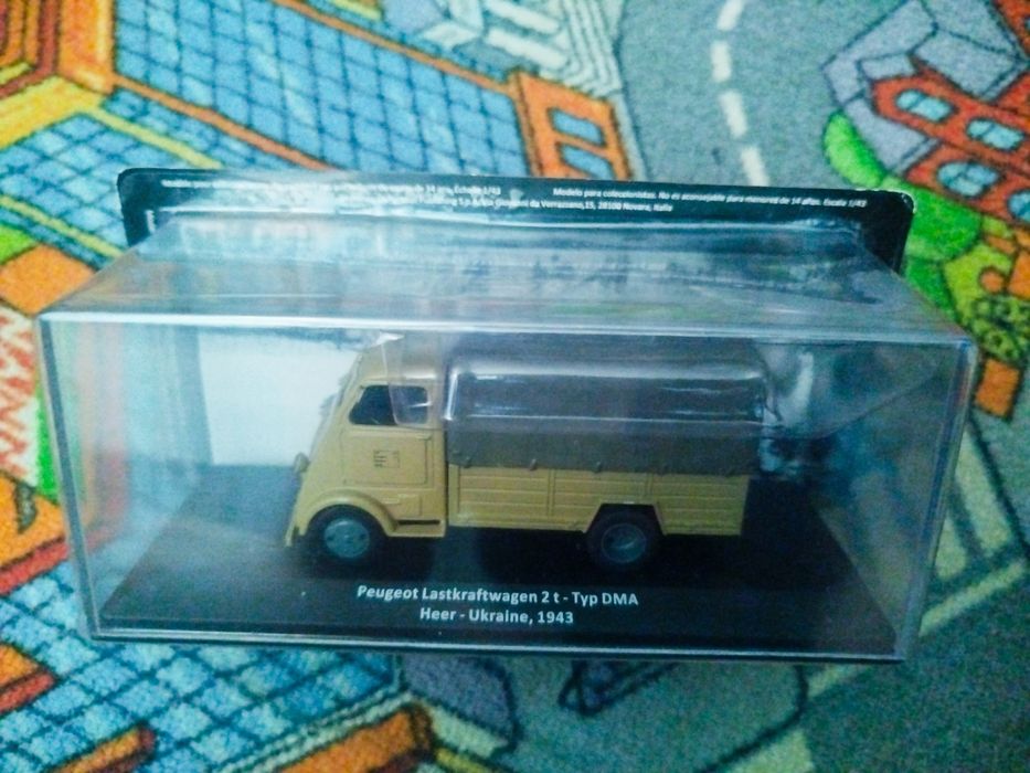 Kolekcjonerski Peugot lastkraftwagen 2t