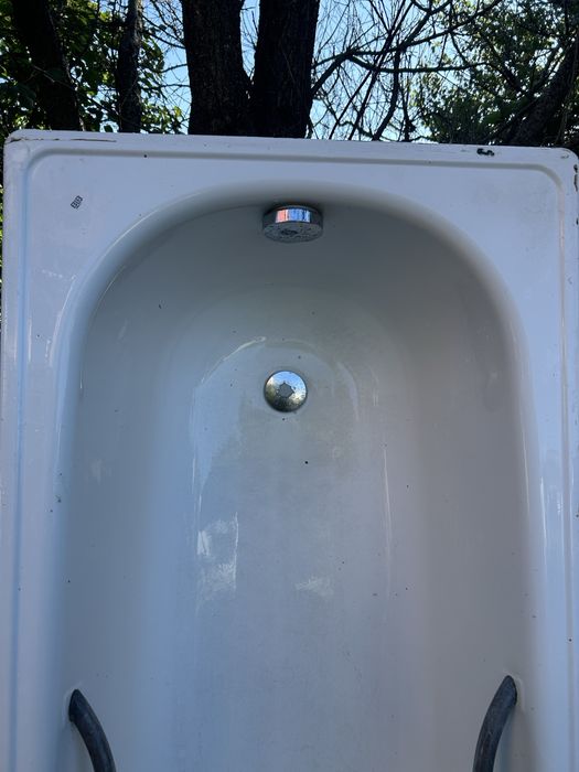 Продам ванну желізну