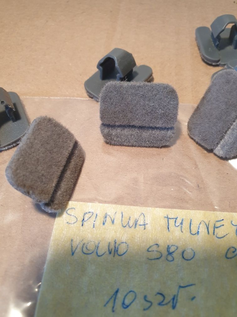 Spinki tylnej klapy volvo S80  99 rok