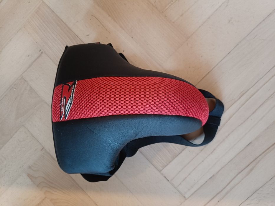 Ochraniacz pachwinowy na krocze