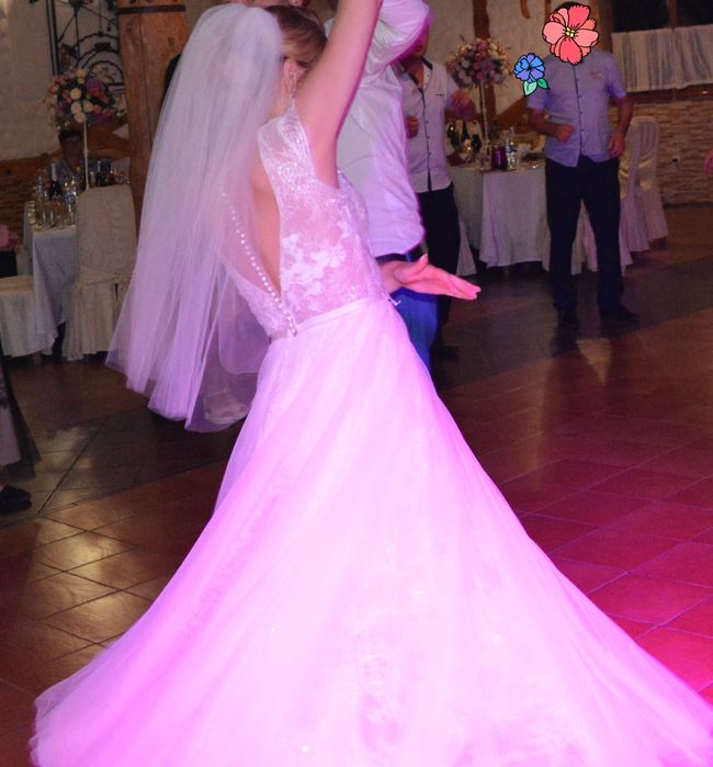 Ślubna suknia Madonna w idealnym stanie