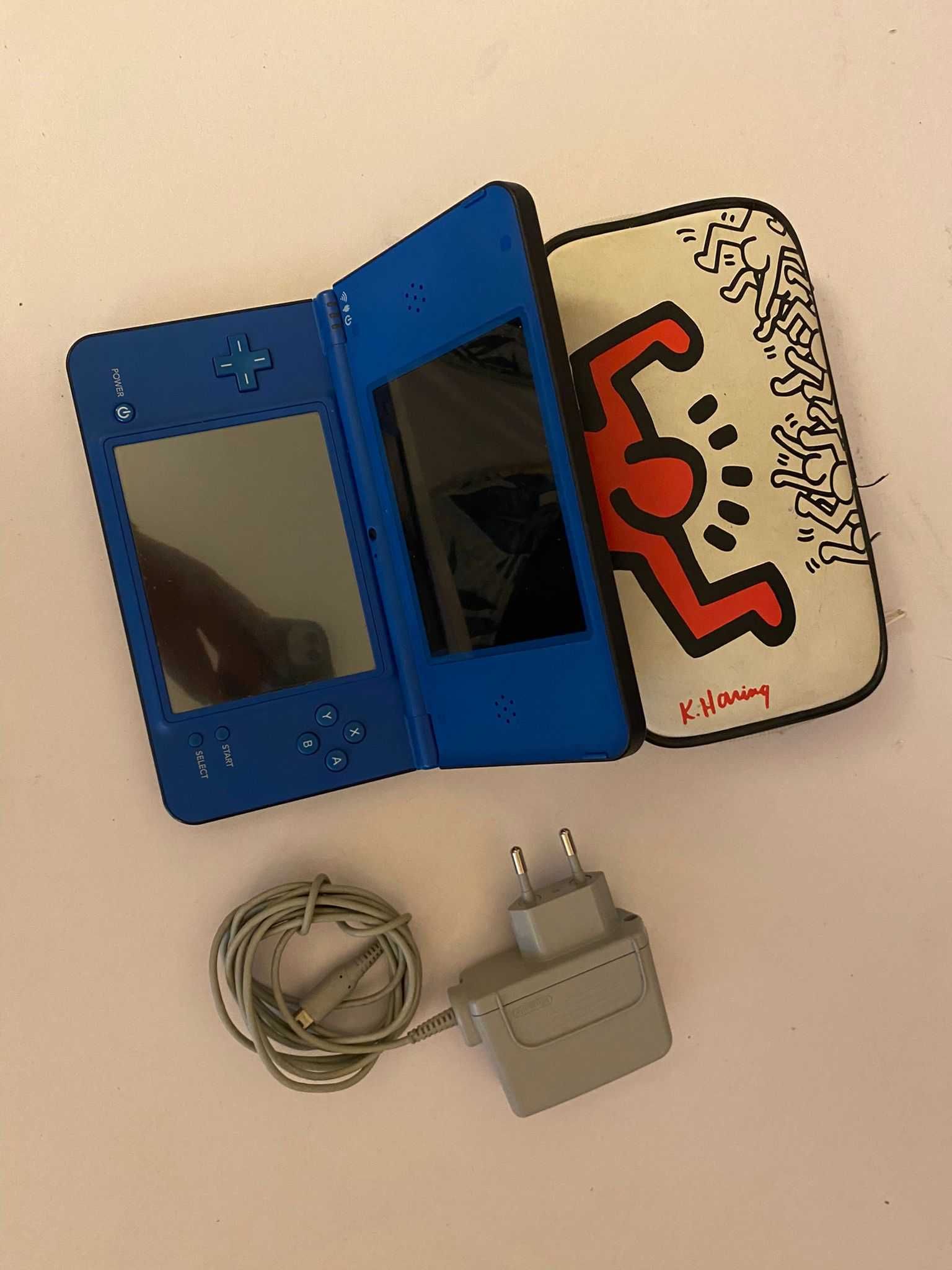 Nintendo Ds XL + 5 jogos + Carregador + Bolsa