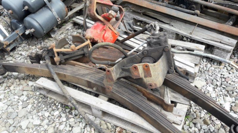 STEYR 1291 4X4 resory przednie