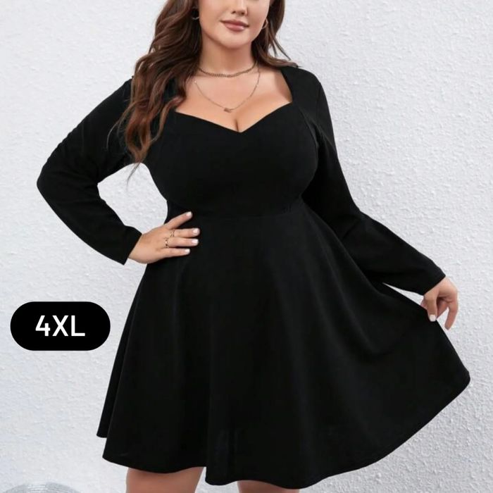 ефектна сукня батал shein 4xl чудово вагітній
стан чудовий, але є мале