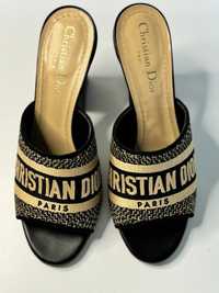 Босоніжки Cristian Dior