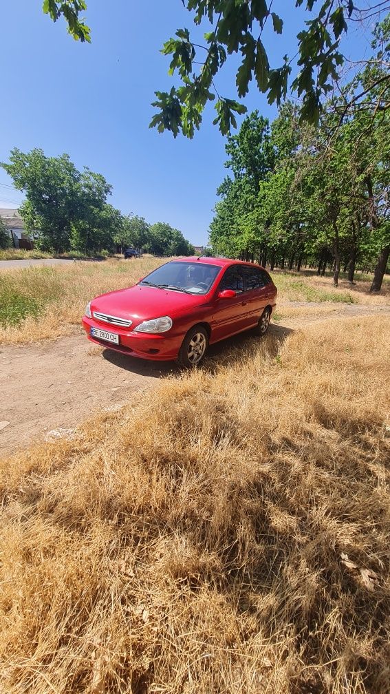 Продам Kia Rio LS Обмен желательно минивен,каблучок.