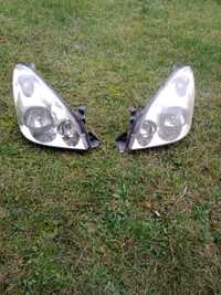 Sprzedam lampy Toyota Corolla Verso 2