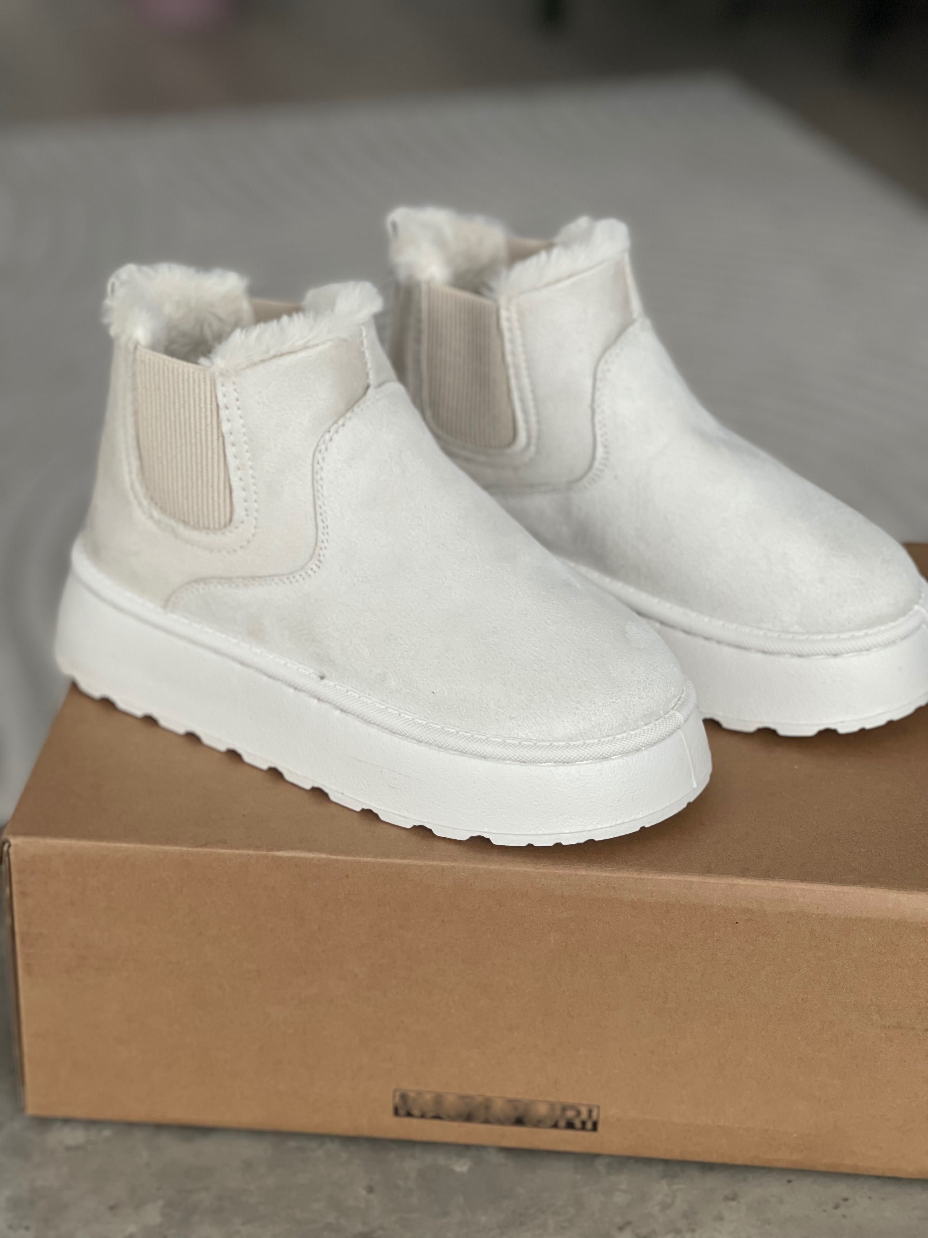 Чоботи уггі угги розмір 36 Zara geox