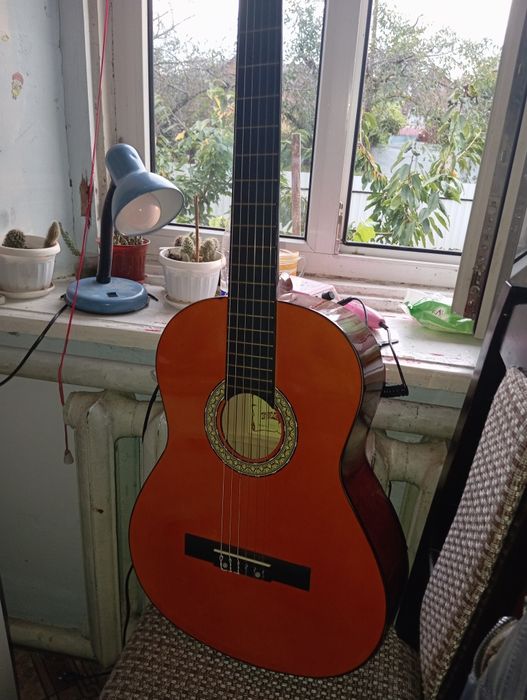 Гітара класична MAXTONE CGC390N