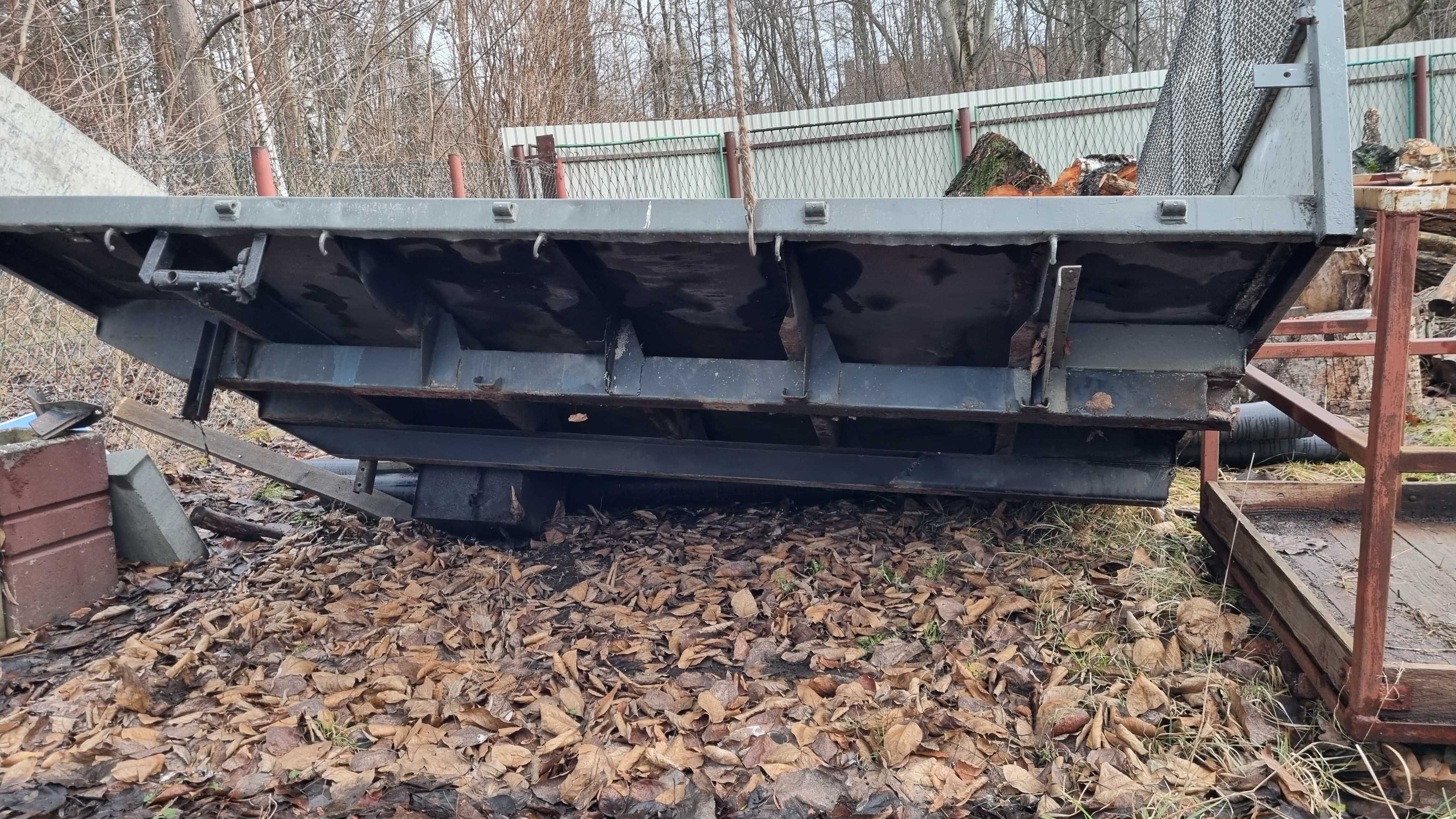Zabudowa skrzyniowa z iveco daily  3,15 m x 2,05m