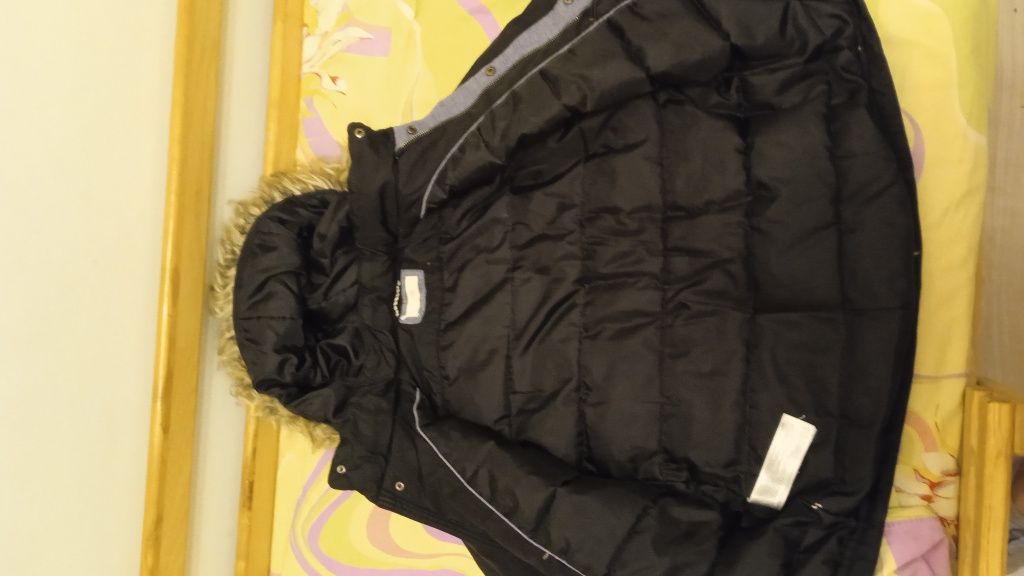Куртка зима Mango 9,10 років, 140см