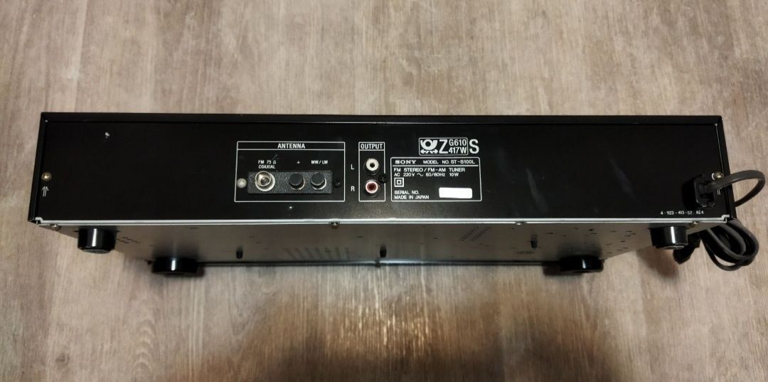 Тюнер Sony HI-FI, модель ST - S100