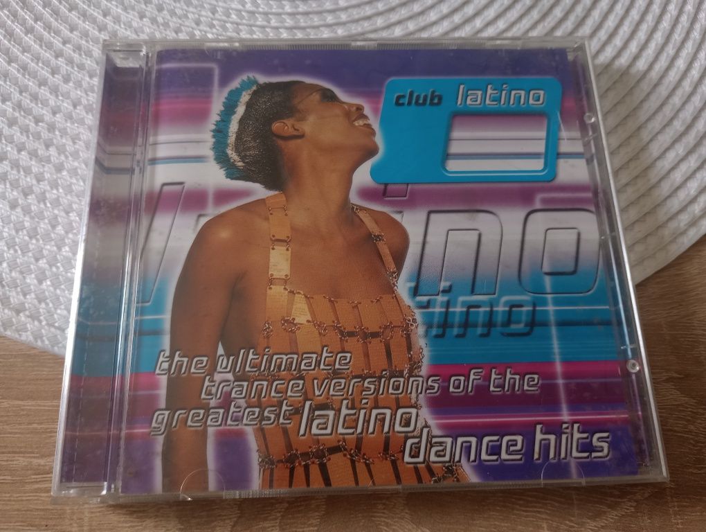 CD Club Latino The ultimate trance versions od the latino dance hits