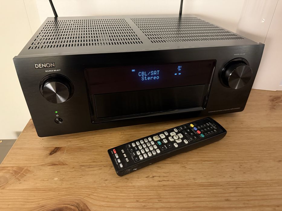 Amplituner Denon avr-x4200w w eleganckim stanie