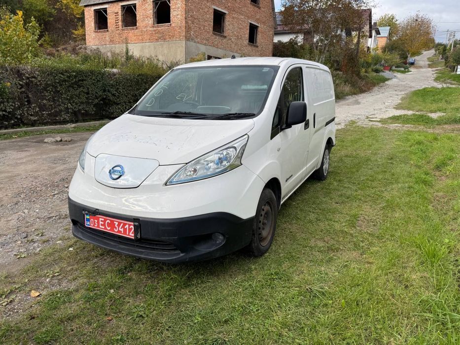 Nissan e-NV200 (Англієць)