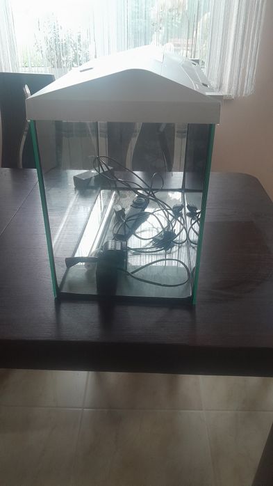 Aquael 72l akwarium