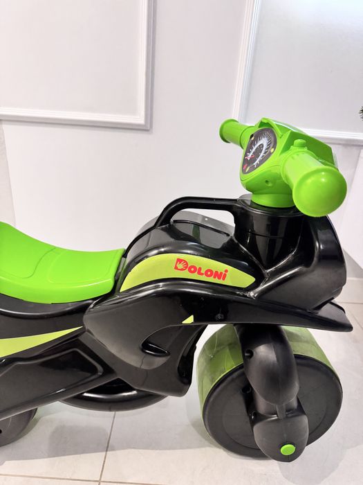 Дитячий мотоцикл