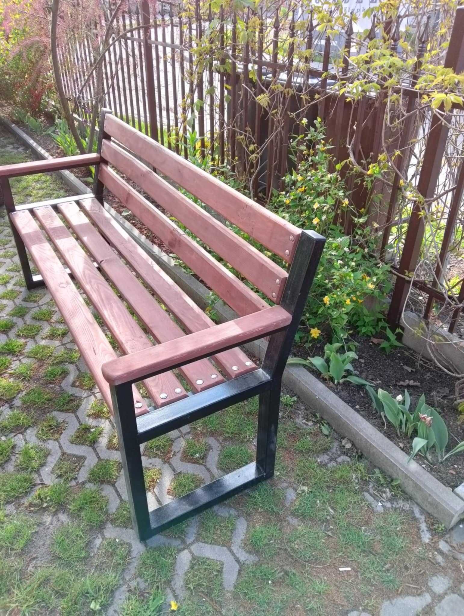 Piękne ławki ogrodowe